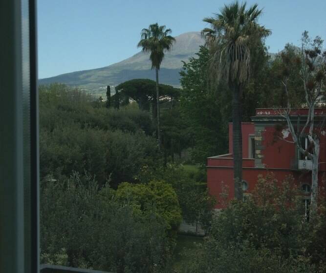 בית מלון כפרי Forum