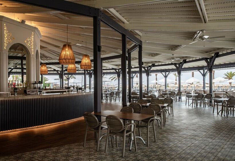 فندق Papillon Belvil