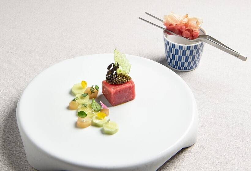 هتل Relais & Chateaux Villa Crespi