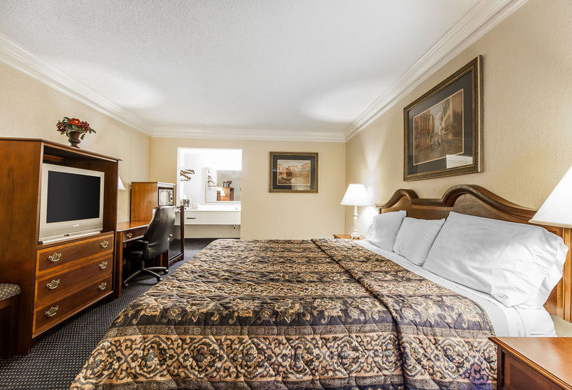 OYO Hotel Rome GA Historic District