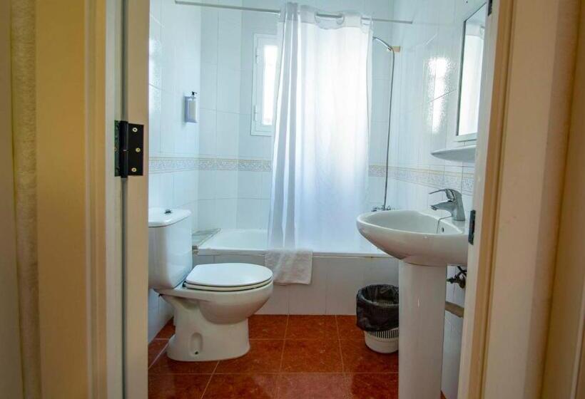 Apartamentos Sol Y Mar Menorca