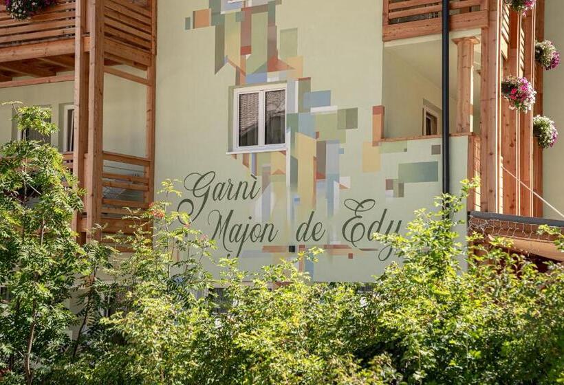 هتل Albergo Garni Edy