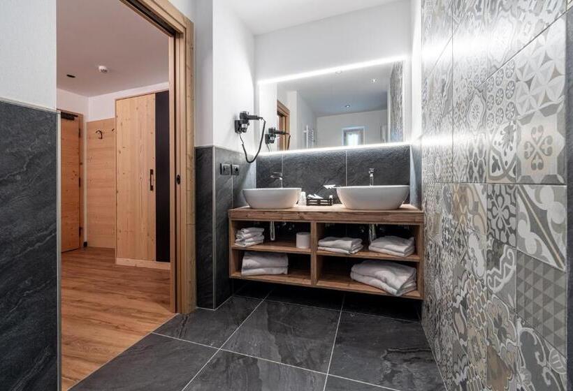 هتل Albergo Garni Edy