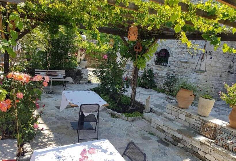 بنسيون Konaku Guest House