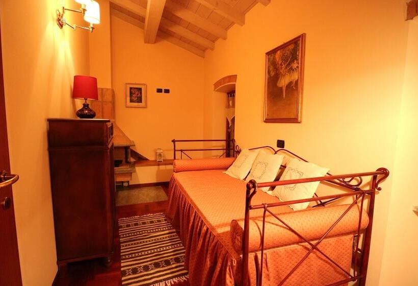 هتل B&b La Corte Suites