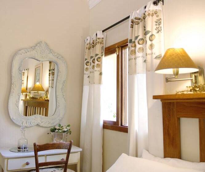 هتل Almar View Guest House