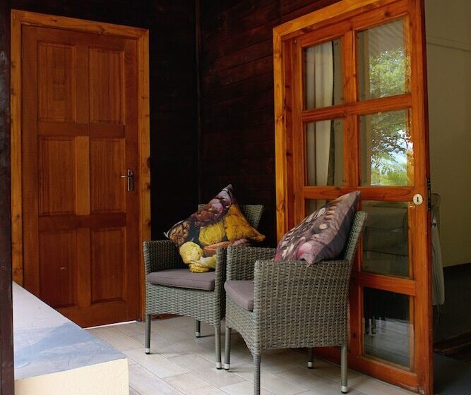 هتل Almar View Guest House