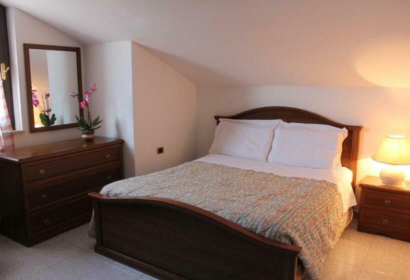 فندق Anna Rita B&b