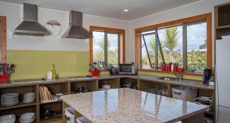 בית מלון כפרי Eden's Edge Lodge