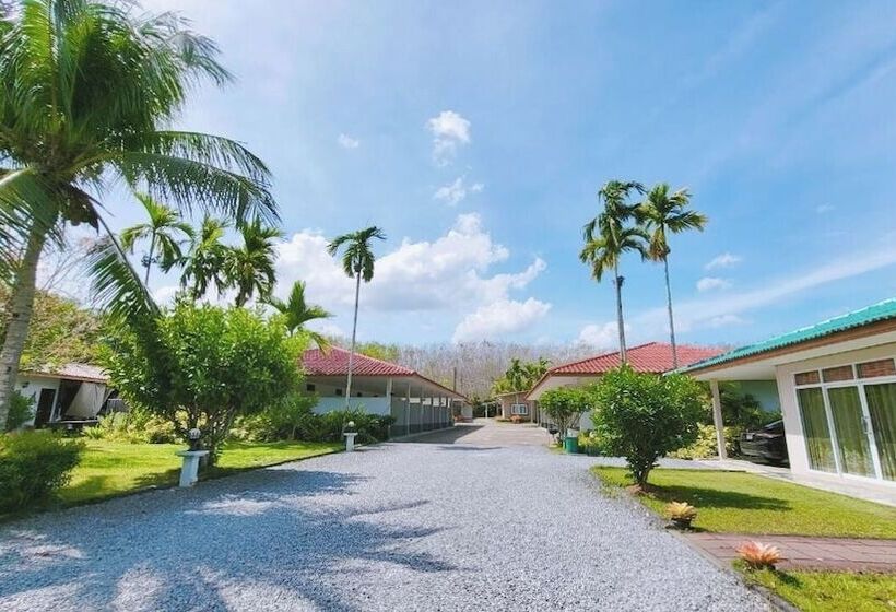 هتل Prangthong Garden Home