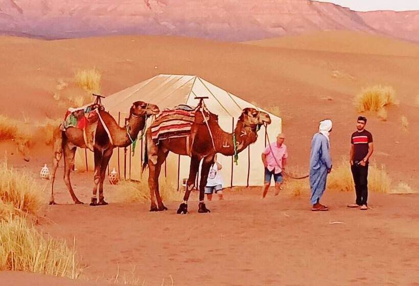هتل Tinfou Desert Camp
