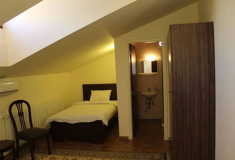 Le Notre Hotel & Ski Resort