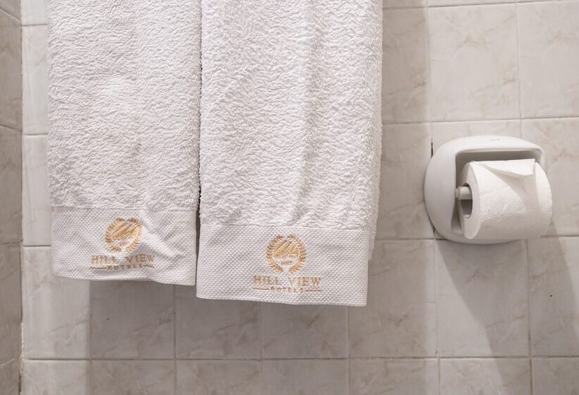 Hill View Hotel Mccarthy Hills