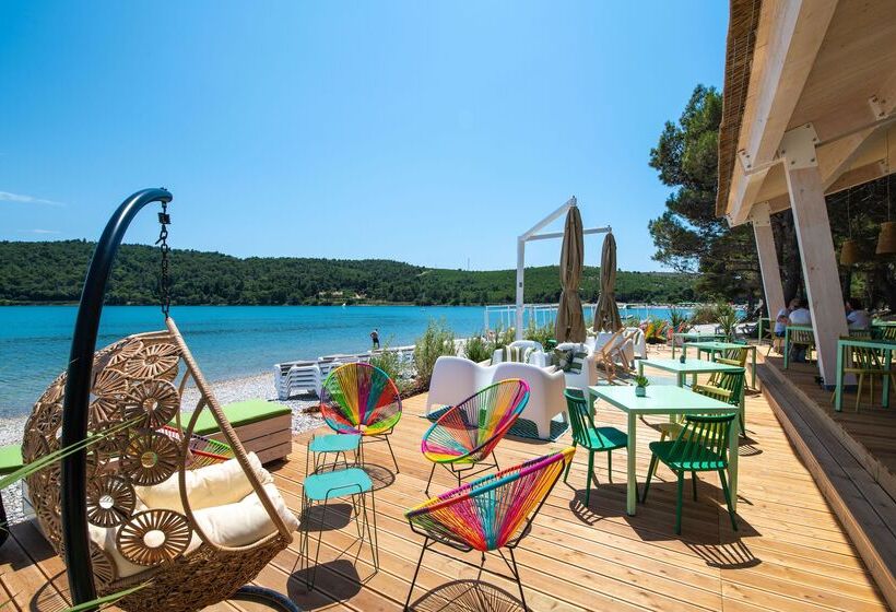 فندق Arena One 99 Glamping
