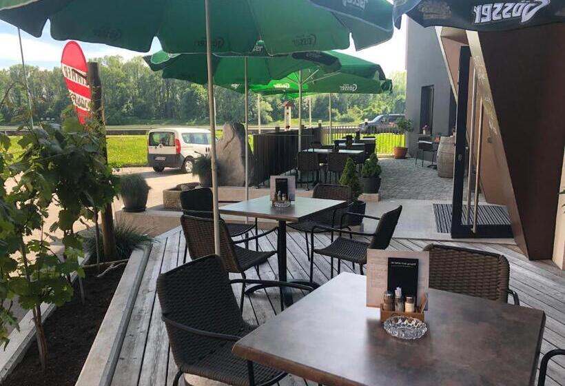 ホテル Donauhof Mauthausen