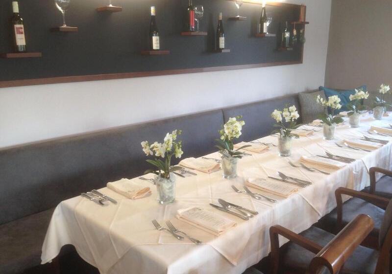 ホテル Donauhof Mauthausen