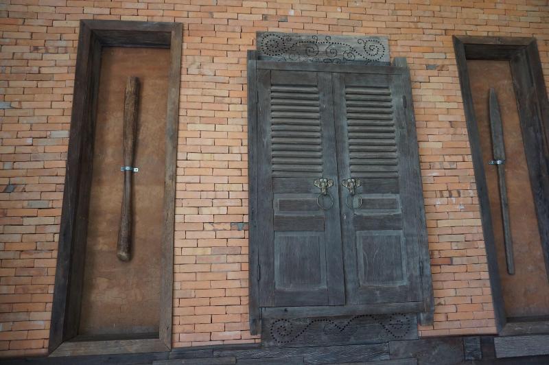 هتل Thatphanom Place