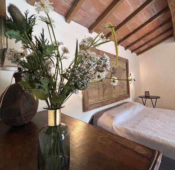 فندق ريفى Agriturismo La Fontaccia