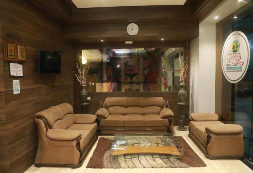 호텔 The Byke Suraj Club, Junagadh
