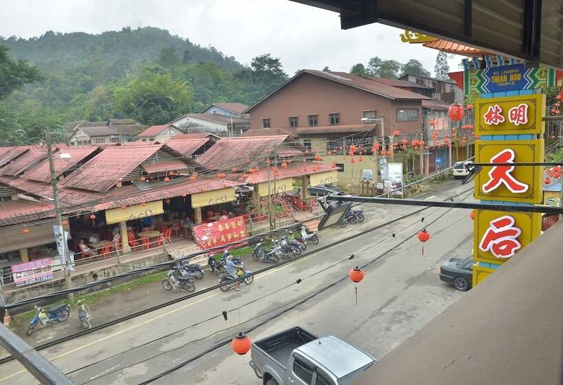 Yee Tai Cafe & Inn