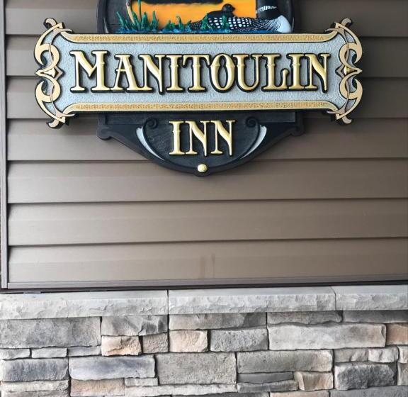 호스텔 Manitoulin Inn