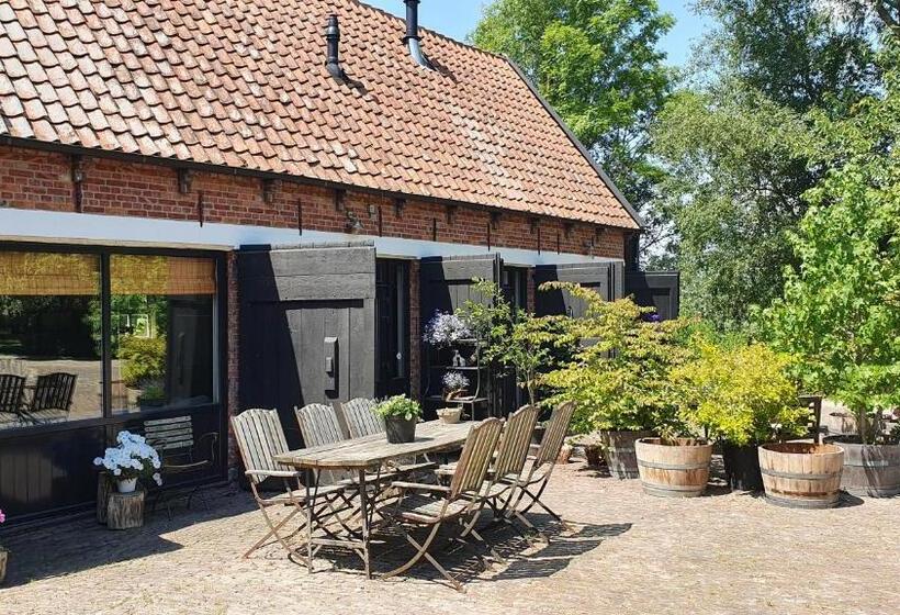 ベッドアンドブレックファースト De Zeeuwsche Hoeve