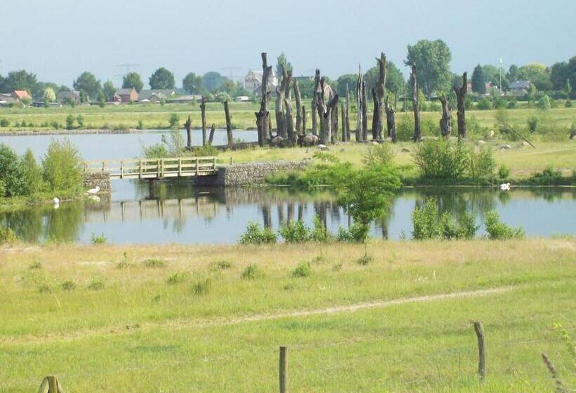 مبيت وإفطار Vakantie Appartementen Engelen