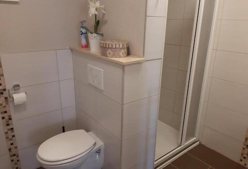 مبيت وإفطار Vakantie Appartementen Engelen