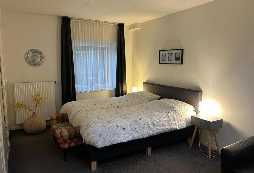 مبيت وإفطار Vakantie Appartementen Engelen