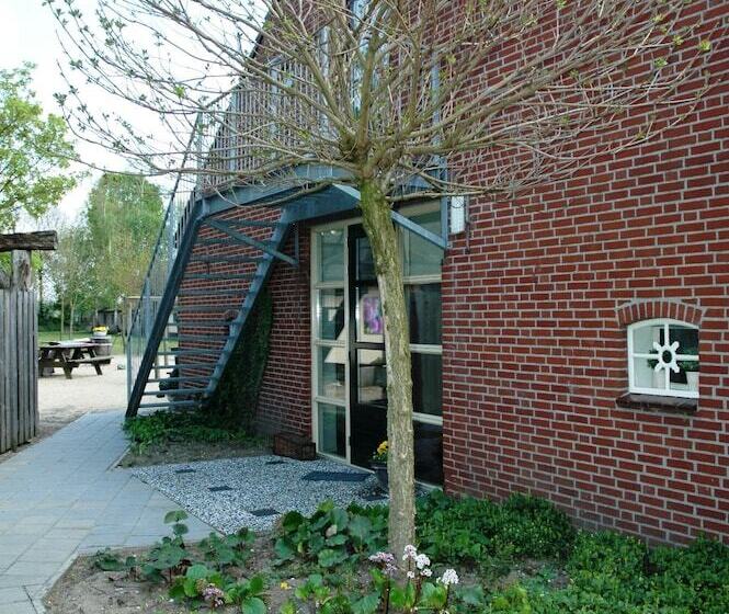 민박 De Kreitsberg Bed& Breakfast