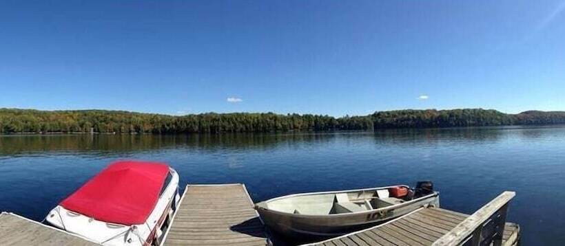 فندق Ogopogo Resort