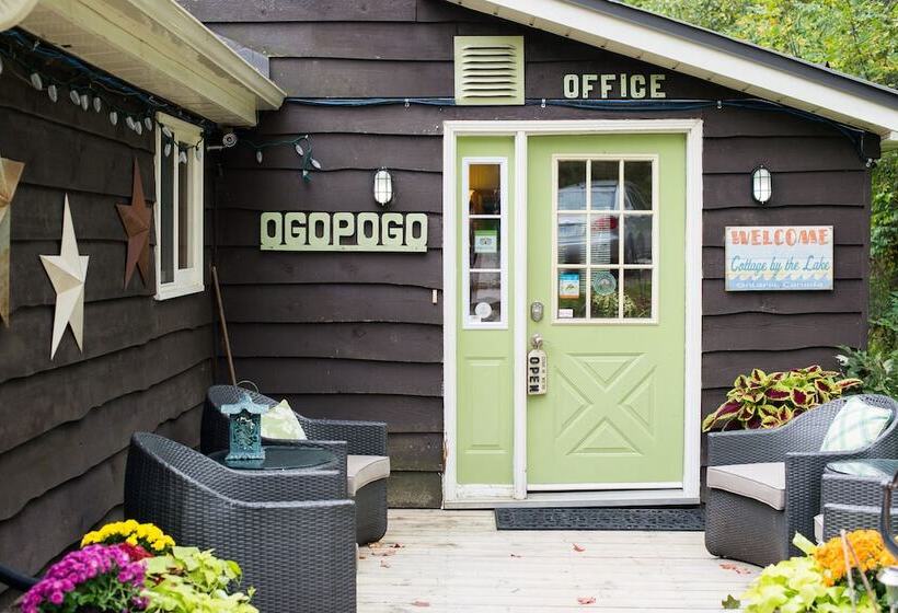 فندق Ogopogo Resort