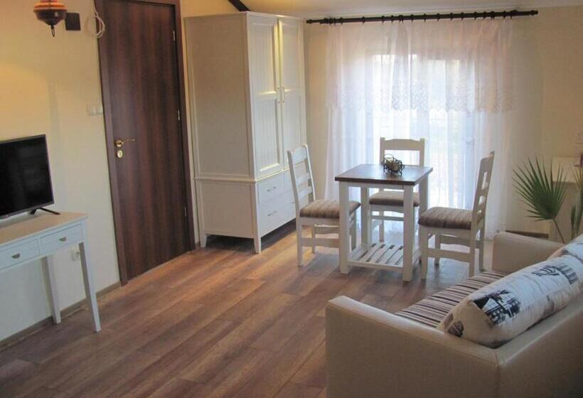 بنسيون Guest House Villa Elma