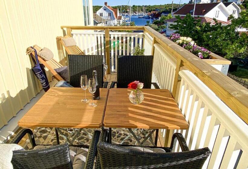 Skaftö Hotell Villa Lönndal, Grundsund