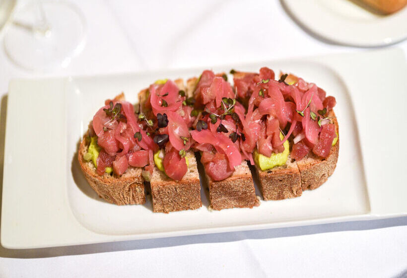 Отель ALEGRIA Bodega Real