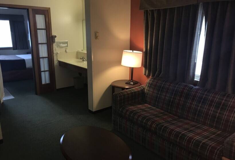 فندق Northwoods Inn & Suites Blackduck