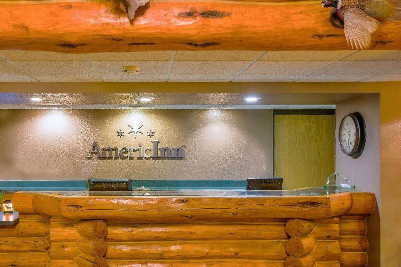 בית מלון כפרי Americinn By Wyndham Chamberlain  Conference Center