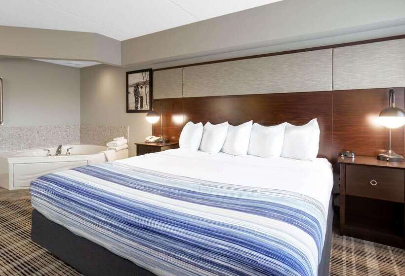 هتل Americinn By Wyndham Madison South