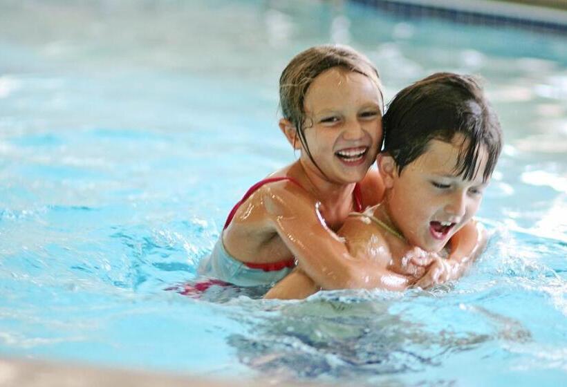 هتل Americinn By Wyndham Madison South