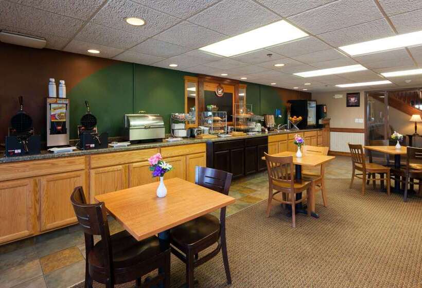 בית מלון כפרי Americinn By Wyndham Valley City  Conference Center