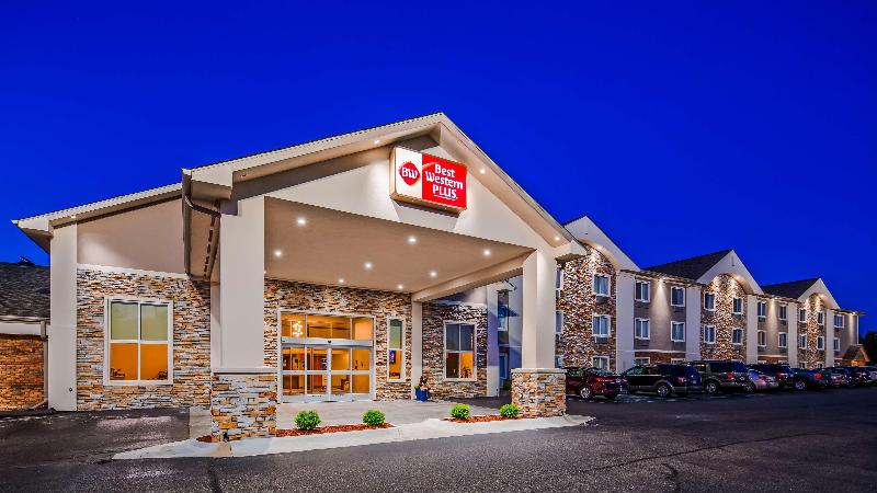 هتل Best Western Plus Flint Airport Inn & Suites