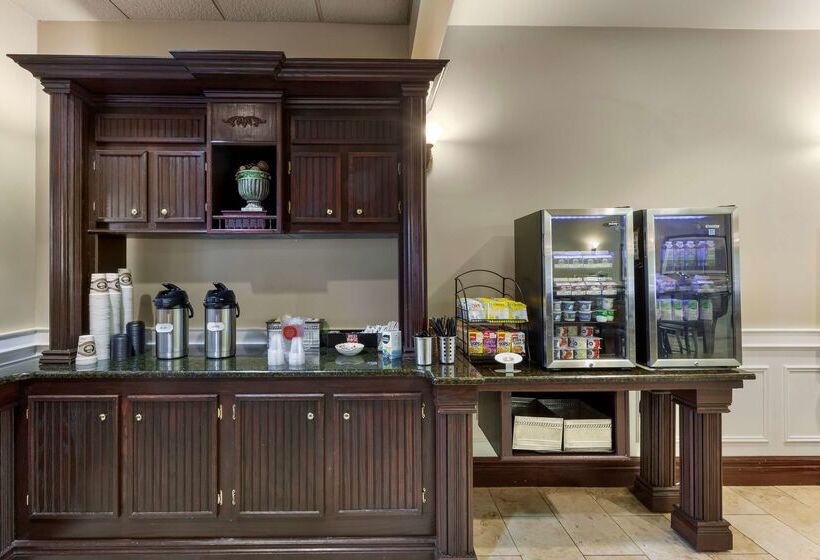 בית מלון כפרי Best Western Plus Orillia