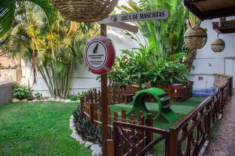 هتل Best Western Posada Chahue