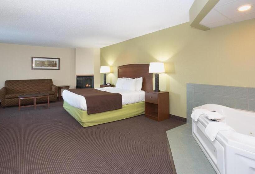 Cobblestone Hotel & Suites   Wisconsin Rapids