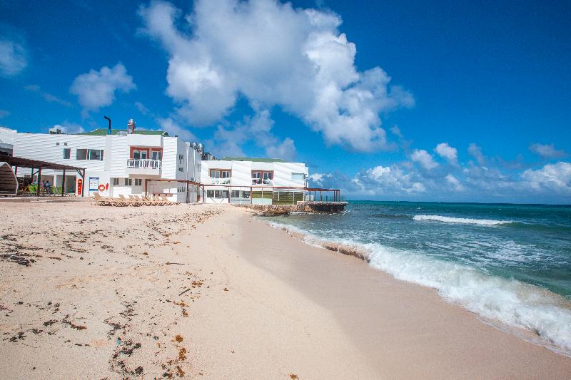 هتل Decameron Maryland All Inclusive