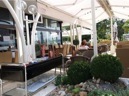 هتل International