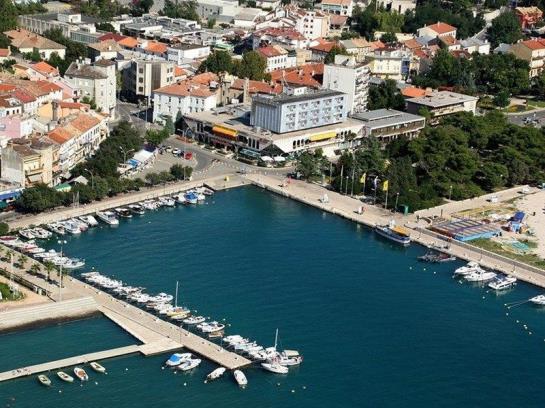 هتل International