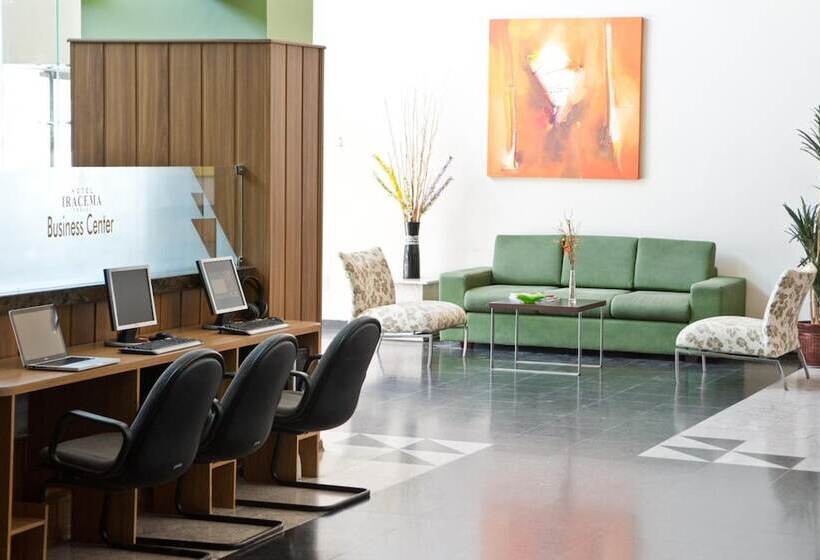 هتل Iracema Travel