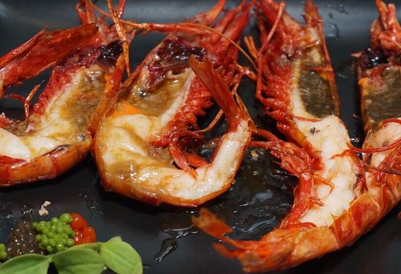 هتل La Palmosa