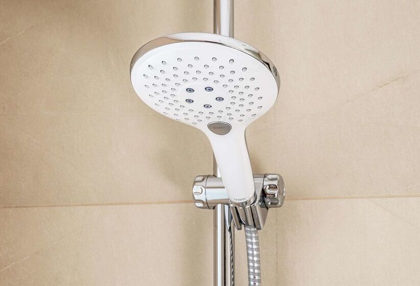 هتل NH Vienna Airport Conference Center